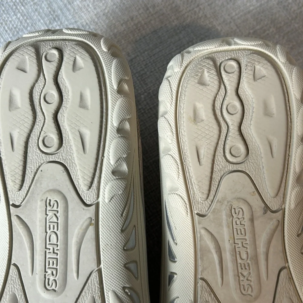 Skechers Women's Reggae Fest - Willows
Size 9 - Picture 13 of 15